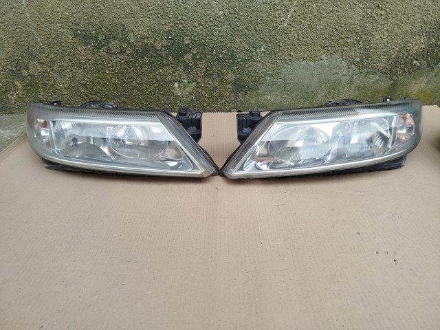 Фара основна права 8200002847 RENAULT