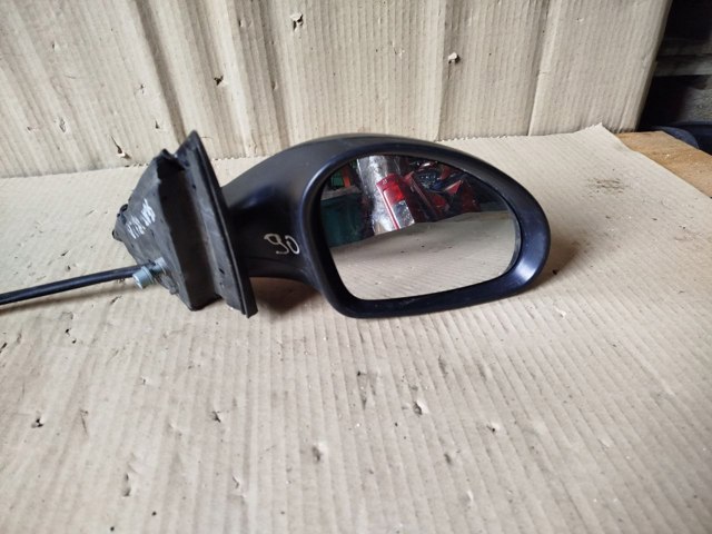 Праве бокове дзеркало Seat Ibiza 3