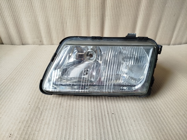 Оптика 8L0941029 VAG
