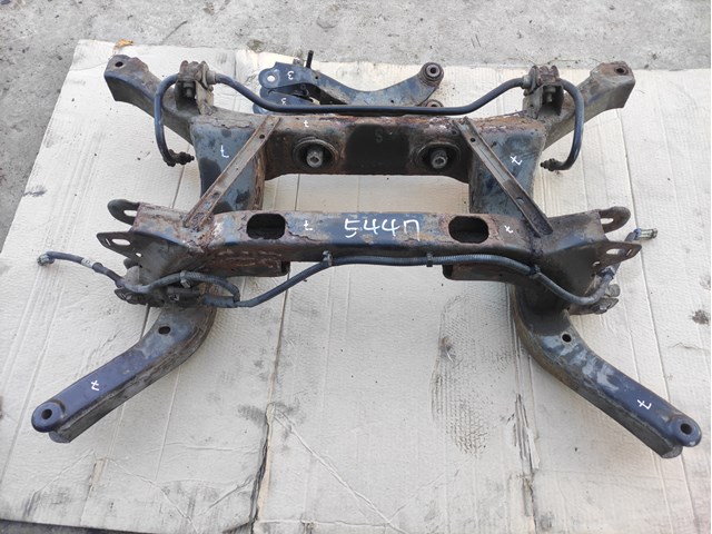 Підрамник задній 96810758 GM
