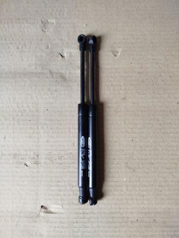 Упор капота GS0944 MAGNETI MARELLI