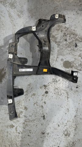 Кріплення бамера ліве 9J1807331 PORSCHE