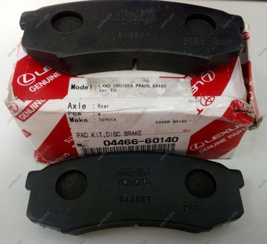 Колодки гальмівні задні, дискові 0446660140 TOYOTA