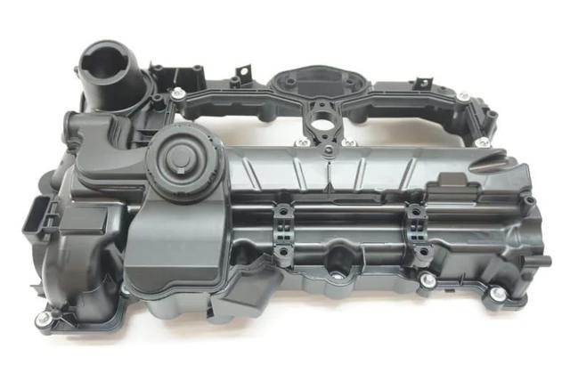 Кришка клапанна 11127588412 BMW