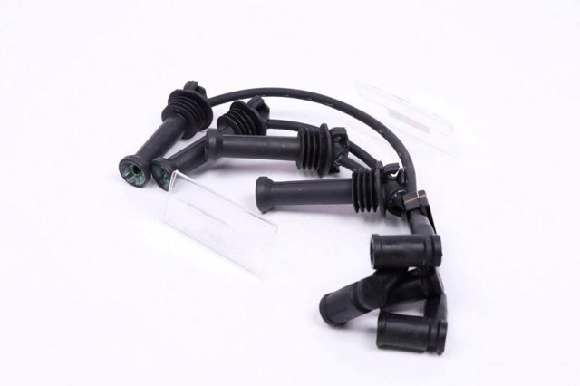 Дріт високовольтний 1682155 FORD