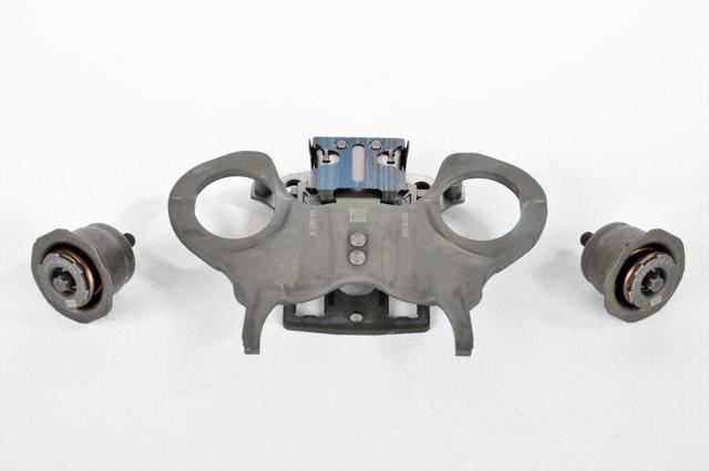 Вилка вимикання зчеплення 305739941R RENAULT