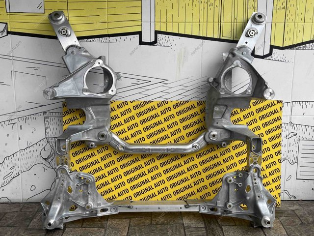 Передня балка 31106887340 BMW