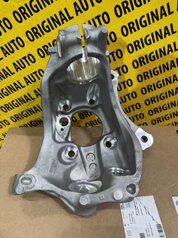 Цапфа поворотного кулака 31216878610 BMW
