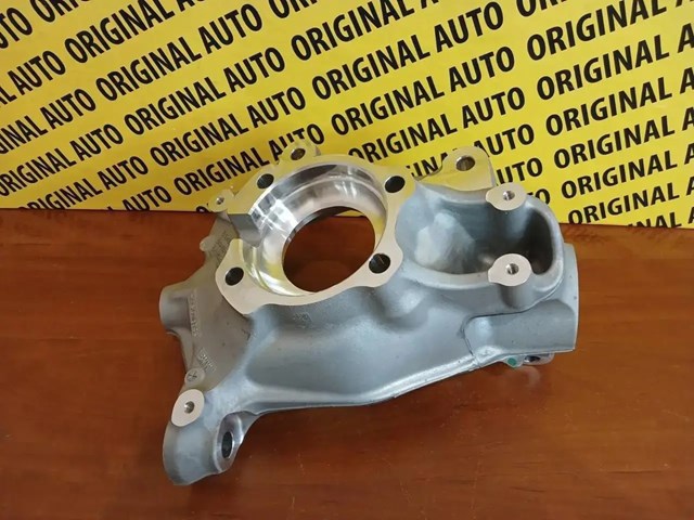 Цапфа поворотного кулака 31216878611 BMW