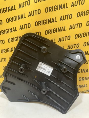 Захист заднього нижнього важеля 33306876803 BMW