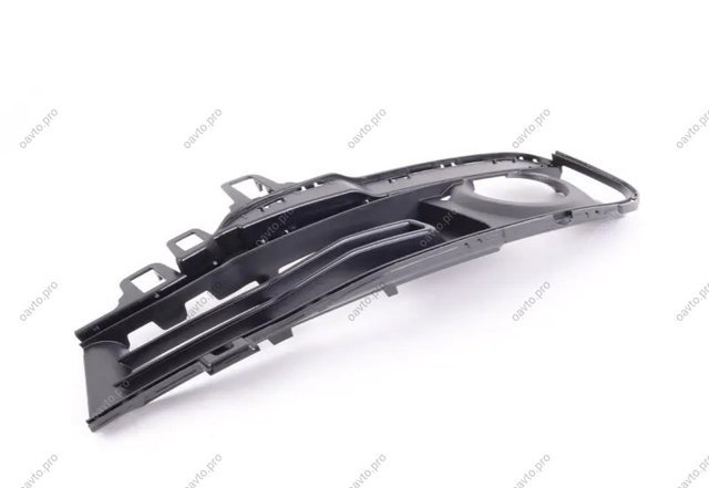Решітка протитуманних фар ліва 51117396877 BMW