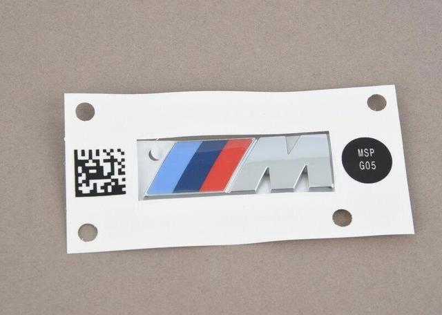 Емблема капота 51148094236 BMW