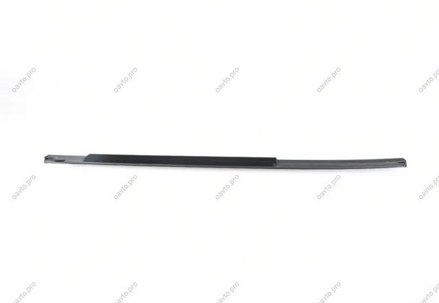 Молдинг опускного скла двері задньої, правої 51357410038 BMW