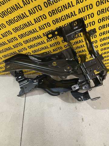 Кріплення фари передньої, правої 51649451682 BMW