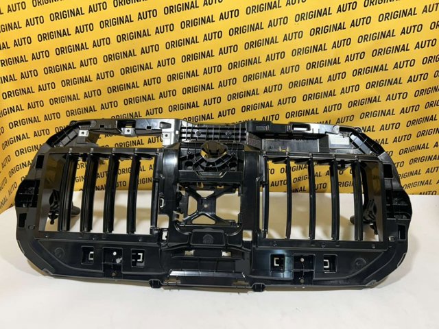 Жалюзі радіатора 51745A35717 BMW