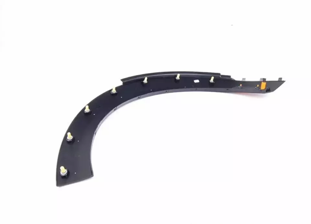 Молдинг передньої арки колеса, лівий 51779801881 BMW