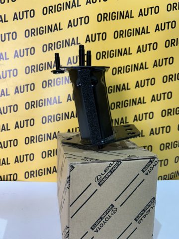 Кронштейн підсилювача переднього бампера 5202660050 TOYOTA