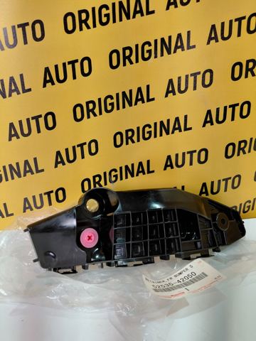 Направляюча переднього бампера, права 5253542050 TOYOTA