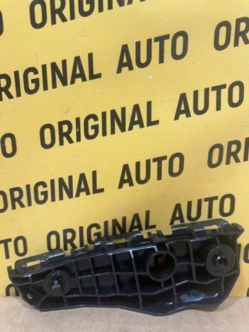 Кронштейн бампера переднього, лівий 5253612080 TOYOTA