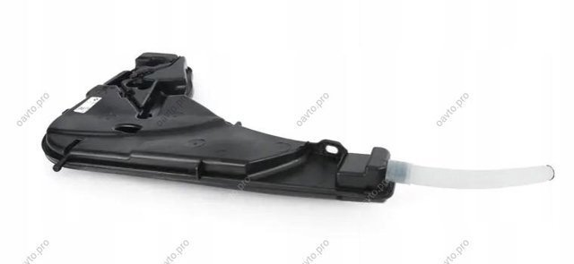 Бачок склоомивача 61667483866 BMW