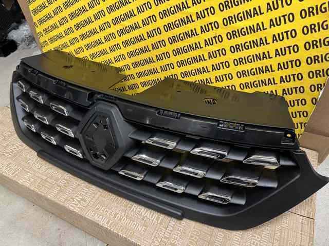 Облицювання радіатора 623104446R RENAULT