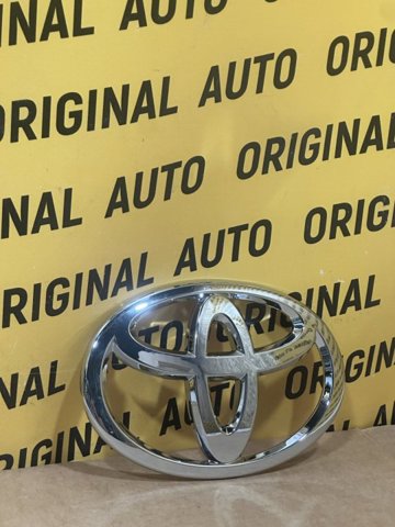 Емблема на решітку радіатора 7531142010 TOYOTA