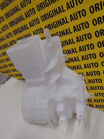 Бачок омивача скла 8260A493 MITSUBISHI