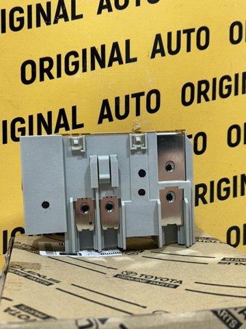 Реле запобіжників 8262060050 TOYOTA