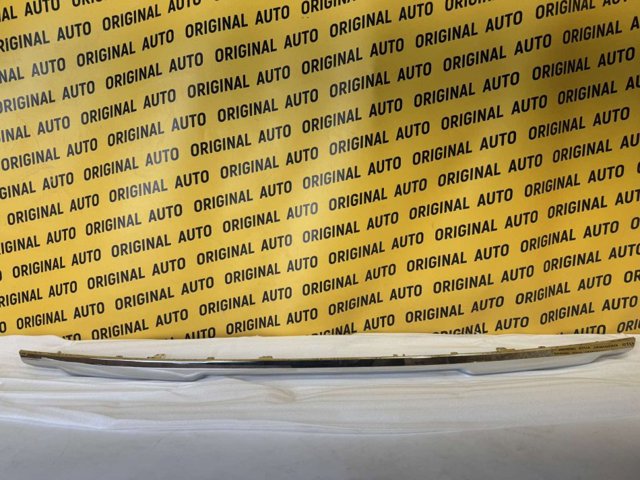 Молдинг заднього бампера 850726FL1A NISSAN