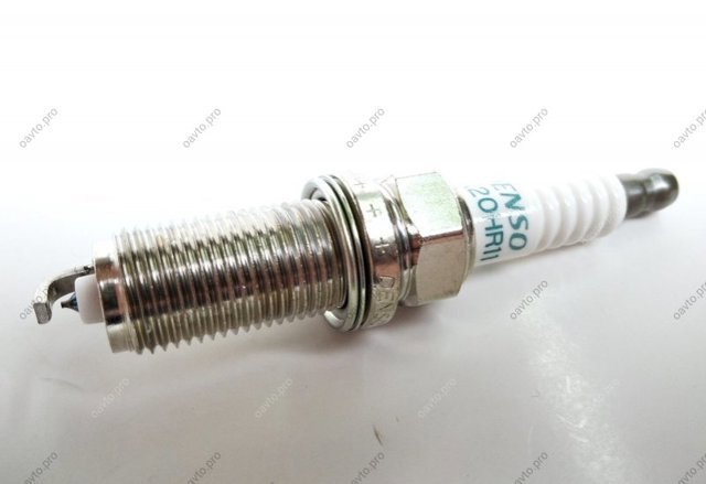Свічки автомобільні Toyota RAV4 III