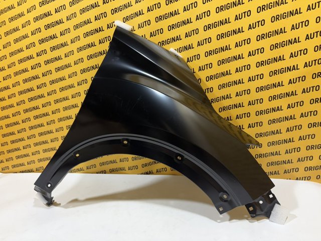 Переднє праве крило F31005RBMA NISSAN