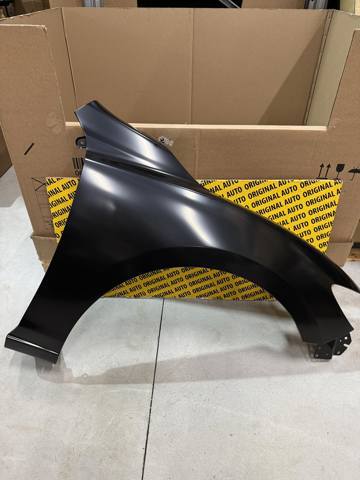 Переднє праве крило GHP952111A MAZDA