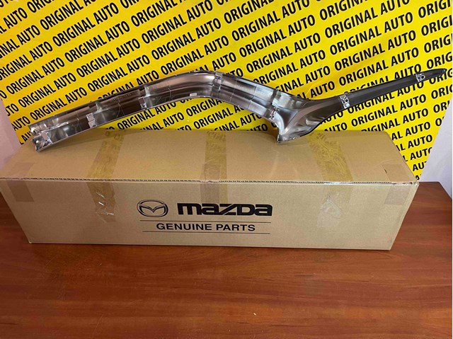 Молдинг решітки радіатора, лівий KB8A507K1B MAZDA