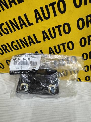 Кронштейн крила заднього KB8A51U30 MAZDA