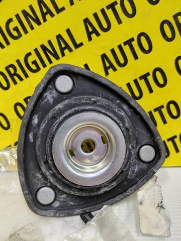 KD3534380C Mazda опора амортизатора переднього - купити онлайн в