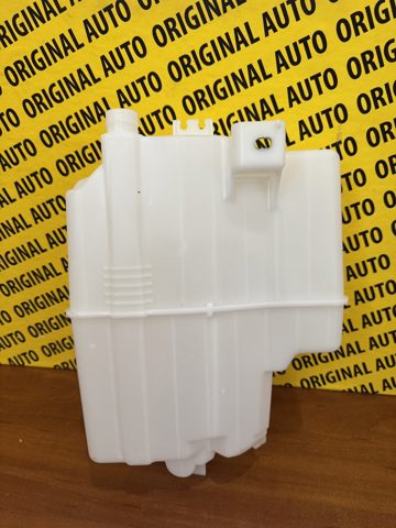 Бачок для омивайки KD3567481 MAZDA
