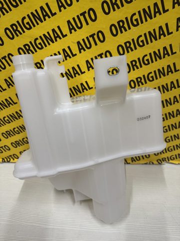 Бачок омивайки KD4567481 MAZDA