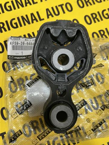 Подушка (опора) двигуна, задня KF5939040A MAZDA