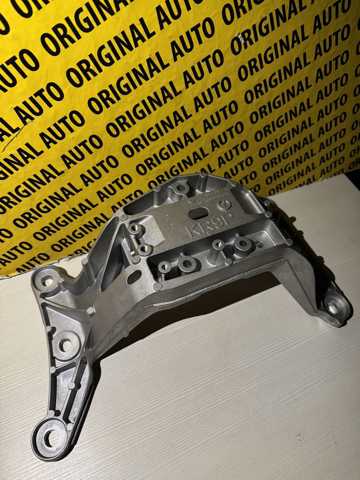 Кріплення коробки передач KR9P39381 MAZDA
