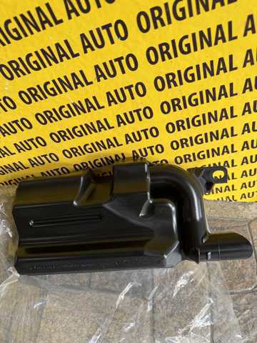 Резонатор PE0113195A MAZDA