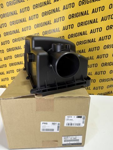 Корпус повітряного фільтра, верхня частина PE01133AX MAZDA