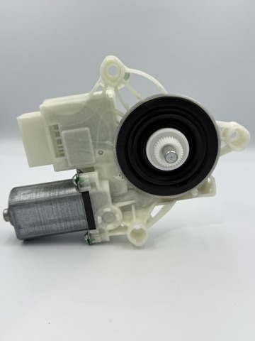 Мотор склопідйомника дверей передніх, лівих 61355A53091 BMW