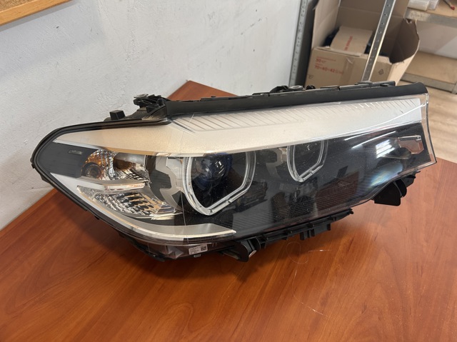 Основна фара - вставка 63117214960 BMW