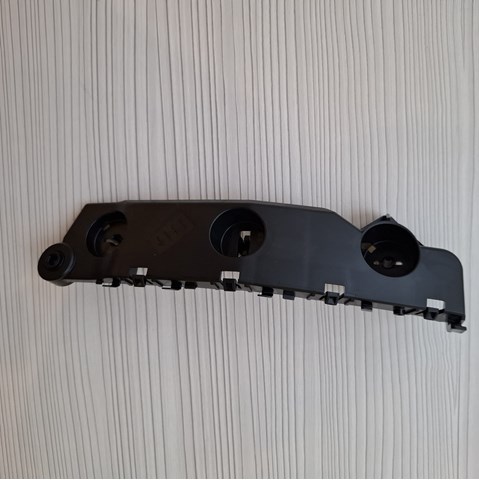 Кріплення бампера 622236RR0B NISSAN