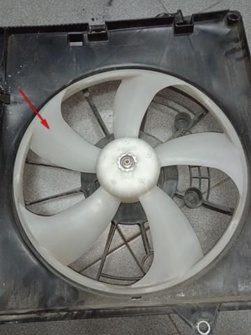 Вентилятор радіатора охолоджування  PE0115140