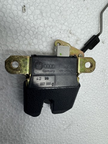 Замок, ручка і привід (багажника) 1J5827505C VAG