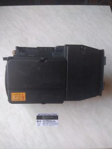 Корпус повітряного фільтра A2710900901 MERCEDES