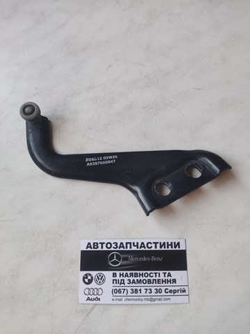 Ролик дверей бічних/зсувних, лівий верхній A6397600047 MERCEDES
