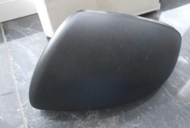Накладка водійського дзеркала 963737470R RENAULT