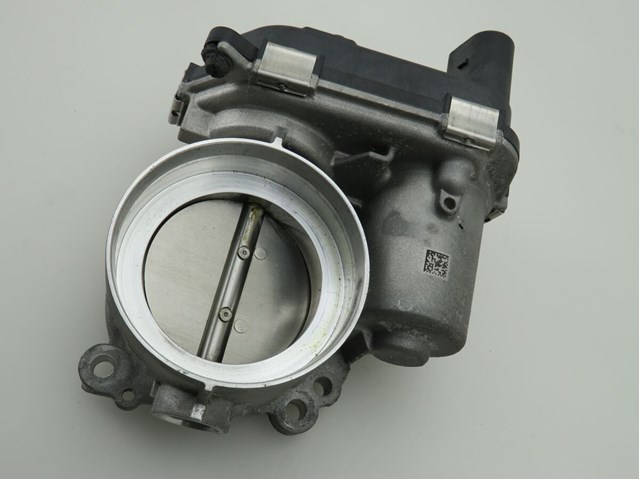 Заслінка повітряна 04E133062F VAG